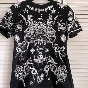 GIVENCHY WOMENS GRAPHIC T-SHIRT!